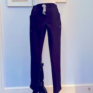 Figs scrubs five pocket black pants size small.